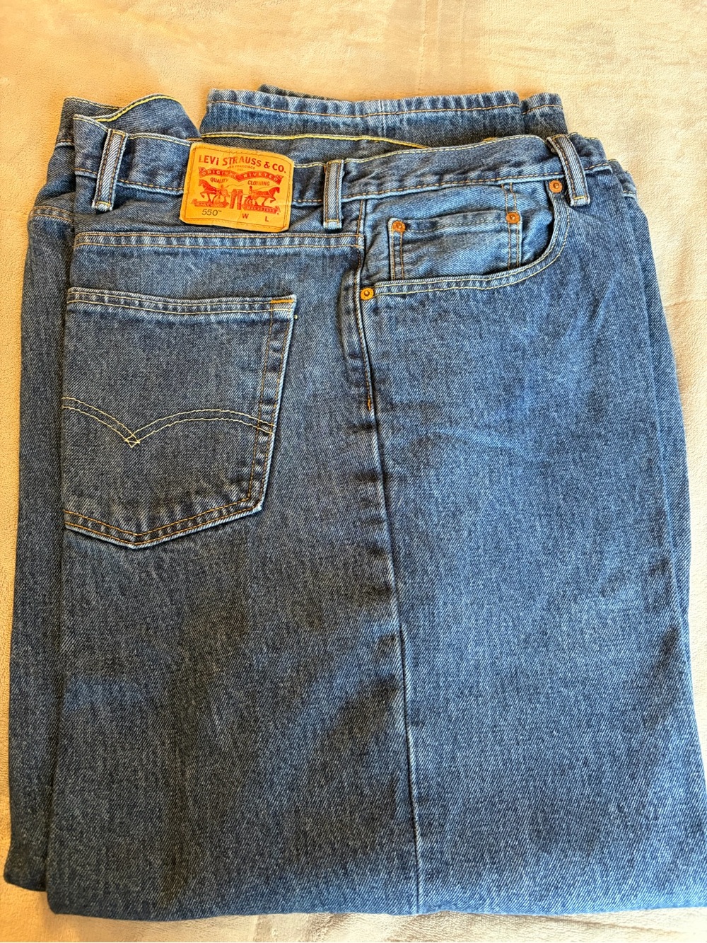 Levi's Men's Relaxed Jeans in Classic Blue Denim with Leather Patch